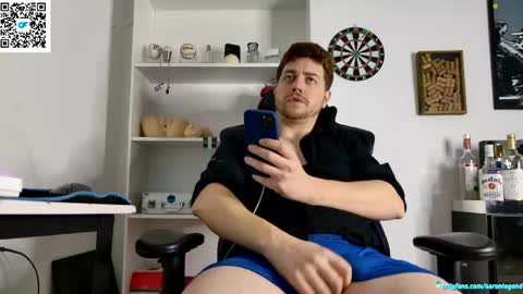 Aaron  online show from May 2026 08:58:01 PM