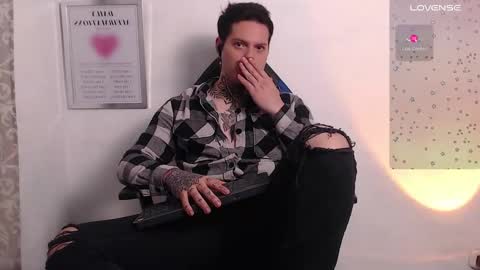 aaronsmith2_ online show from February 2025 05:31:02 AM