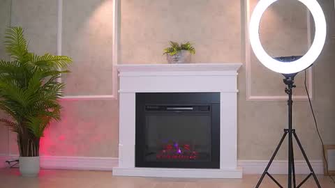 Alexa online show from September 2025 06:04:02 AM