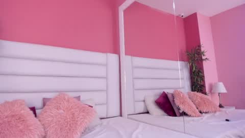 Snapshot of abbey_walker chatting on January 2025 03:12:02 AM abbey_walker online show from January 2025 03:12:02 AM