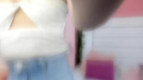 Snapshot of abbey_walker chatting on February 2025 02:51:02 AM abbey_walker online show from February 2025 02:51:02 AM