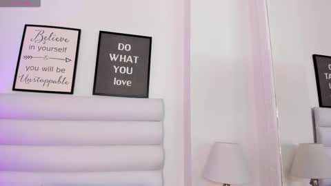 abbey_walker online show from March 2026 11:27:02 AM