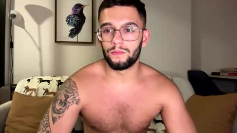 Abbie xo online show from December 2025 04:38:01 PM