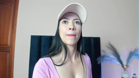 Abbie Joness online show from October 2025 11:33:02 AM