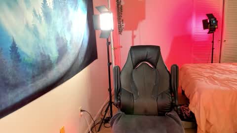 Abbie  Morgan online show from November 2025 02:50:02 AM