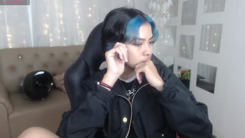 Abbi online show from December 2024 07:11:01 PM