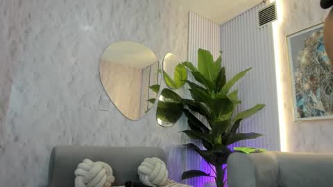 abby online show from September 2025 10:04:01 AM