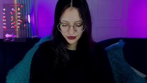 Snapshot of abby_dreamss chatting on June 2026 11:44:02 AM Abby online show from June 2026 11:44:02 AM