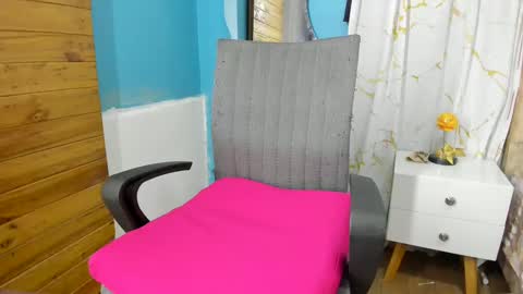 sara online show from October 2025 04:57:02 AM