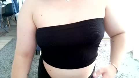 Snapshot of abbyvibe chatting on October 2025 10:50:01 AM abbyvibe online show from October 2025 10:50:01 AM