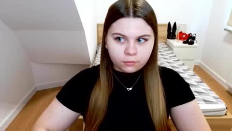 Snapshot of abbyvibe chatting on December 2025 09:47:02 AM abbyvibe online show from December 2025 09:47:02 AM