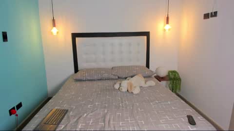  Abella and Kendra  online show from February 2025 10:39:02 PM