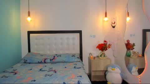  Abella and Kendra  online show from October 2025 09:38:01 PM