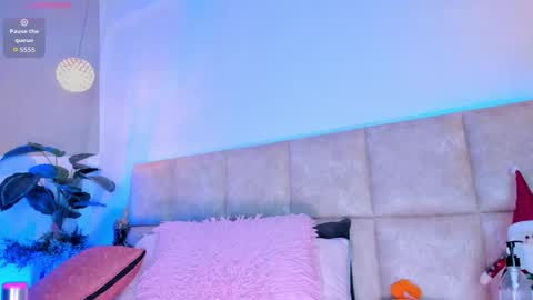 abelladgr online show from December 2025 02:51:01 AM