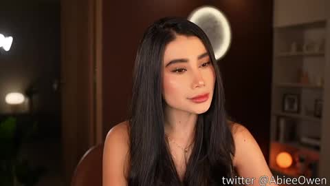 Snapshot of abie_owen chatting on April 2026 12:06:01 AM abie_owen online show from April 2026 12:06:01 AM
