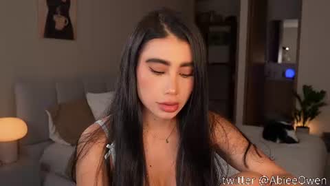 abie_owen online show from July 2026 12:13:01 AM