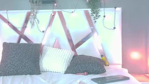 ABIGAIL online show from December 2025 09:10:02 PM