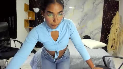 Snapshot of abony_sex69 chatting on April 2026 02:32:01 PM abony_sex69 online show from April 2026 02:32:01 PM