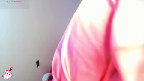 Abril  online show from October 2025 09:46:02 AM