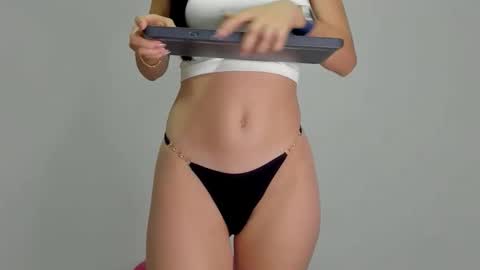 abril2234 online show from January 2026 06:28:02 AM