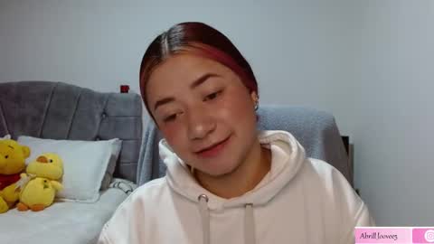 Snapshot of abril_lovee2 chatting on February 2025 04:36:02 PM Abril online show from February 2025 04:36:02 PM