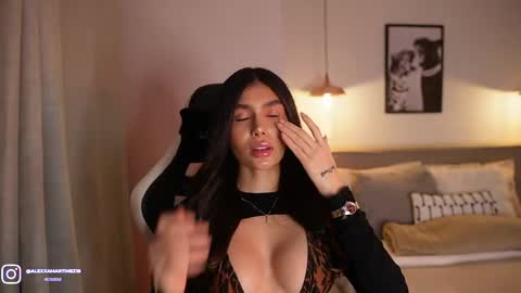 Snapshot of abril_w18 chatting on April 2026 11:46:01 PM My name is Alexa. Please say hello I like to chat with you. If you have requests please use tip online show from April 2026 11:46:01 PM