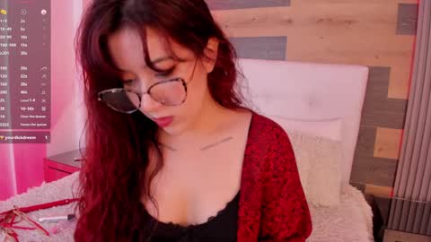 abrilsnow online show from June 2026 11:54:01 AM