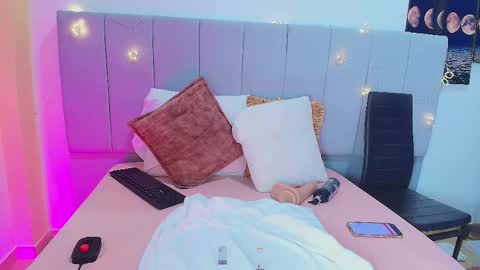 Abril online show from March 2026 12:26:01 AM