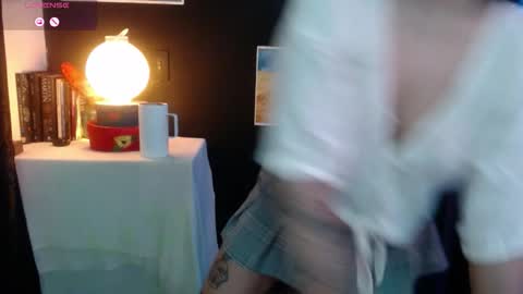 Snapshot of absentavert chatting on November 2025 10:10:02 PM Absenta vert online show from November 2025 10:10:02 PM