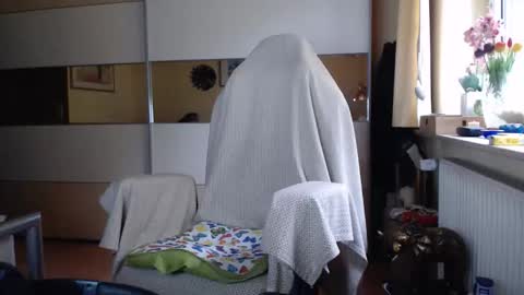 Snapshot of ach471 chatting on October 2025 07:43:01 AM ach471 online show from October 2025 07:43:01 AM