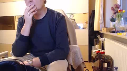 Snapshot of ach471 chatting on November 2025 07:29:01 AM ach471 online show from November 2025 07:29:01 AM