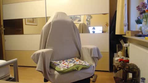 Snapshot of ach471 chatting on November 2025 07:44:02 AM ach471 online show from November 2025 07:44:02 AM