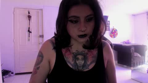 Alice online show from October 2025 04:07:02 PM