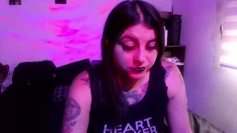 Snapshot of acid_alice666 chatting on June 2026 09:27:01 PM Alice online show from June 2026 09:27:01 PM