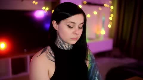 acid_pie online show from February 2025 04:32:01 PM