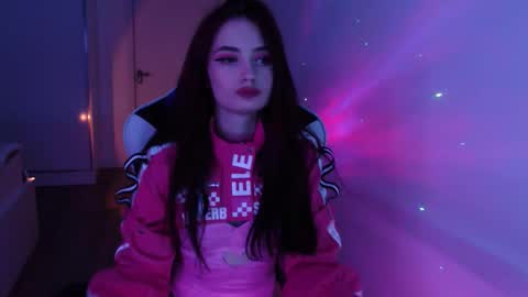 Snapshot of ackerm4n chatting on November 2025 05:03:01 PM Mikasa online show from November 2025 05:03:01 PM