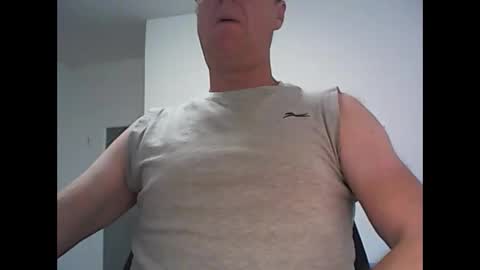 Snapshot of active147 chatting on November 2025 10:14:01 PM active147 online show from November 2025 10:14:01 PM