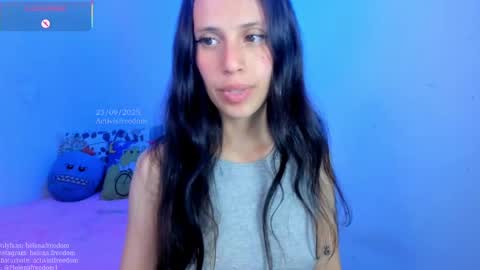 Helena online show from September 2025 02:37:01 AM