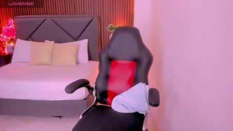 ada oconnor x   ..flaca..bella online show from March 2025 04:52:02 PM