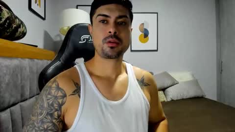 adam clarke online show from December 2025 02:39:01 AM