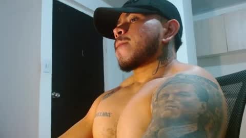 adam shilder7 online show from May 2026 06:52:01 AM