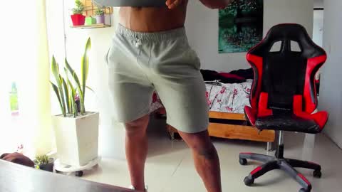 Adam Valencia online show from October 2025 05:57:02 PM