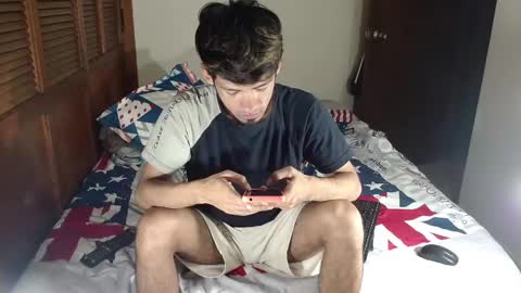 instagram  adam x256 online show from January 2025 12:20:01 AM