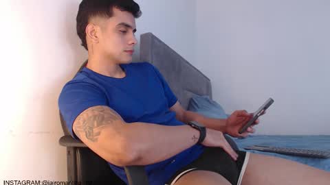 Hello guys excuse my absence I will be absent for several days for health reasons I hope you understand thank you very much. online show from February 2026 05:24:01 AM