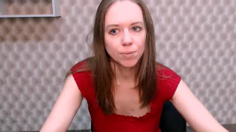 adamais_ online show from February 2025 10:21:02 AM