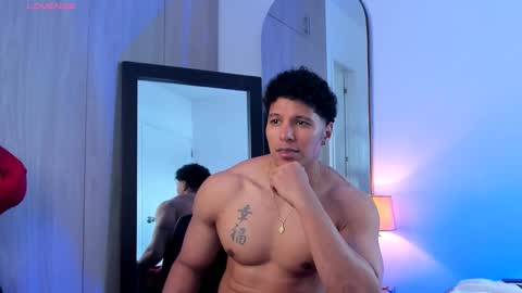 adambrocs1 online show from January 2026 05:17:02 PM