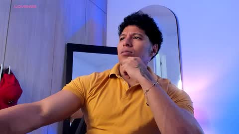 adambrocs1 online show from March 2026 03:08:01 PM