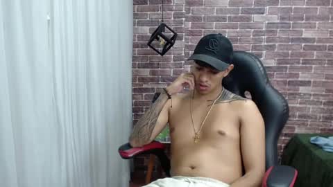 Adam online show from February 2025 06:32:02 AM