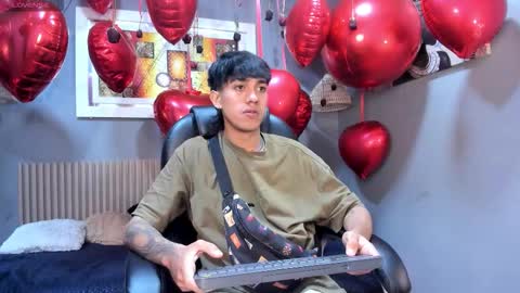 Adam online show from February 2026 01:41:02 PM