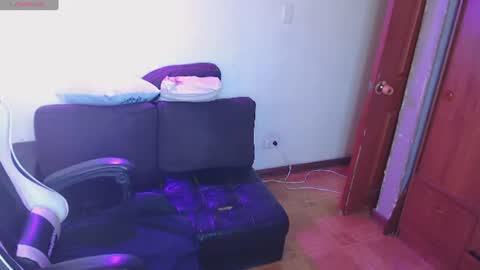 Snapshot of adams_mel chatting on June 2026 03:10:02 PM adams_mel online show from June 2026 03:10:02 PM